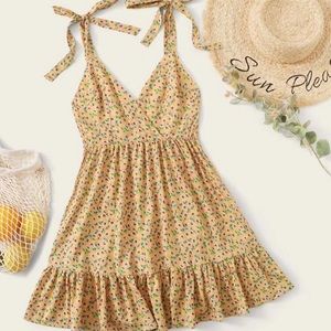 Floral dress with ruffle bottom